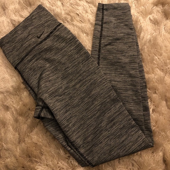 Nike Pants - Nike Dri Fit Leggings